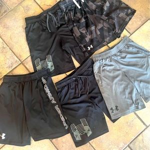 Set of 5 under armour UA youth athletic shorts -medium- bundle lot. Stretch.